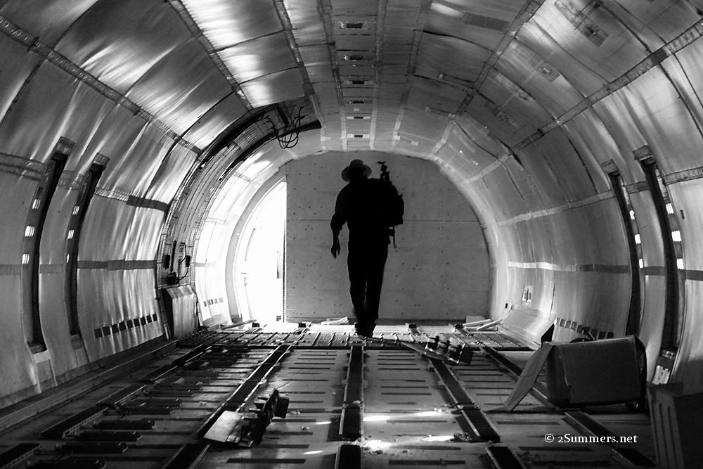 00 walter in 727 b&w sm