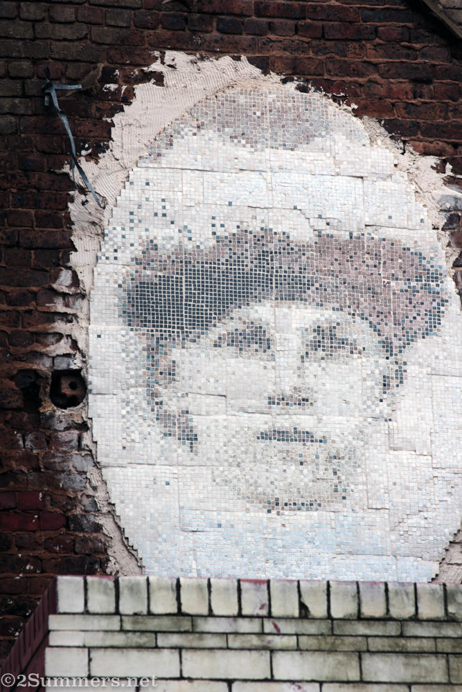 Hannelie Coetzee’s Fondsburg work, “Oumagrootjie”