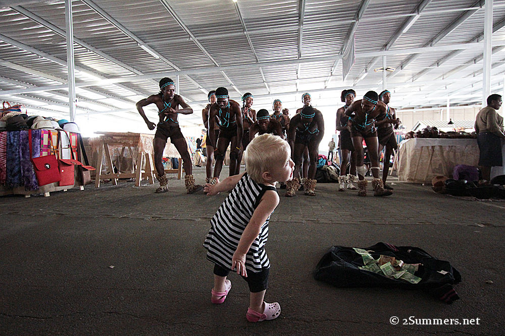 Rosebank - Finders Keepers girl dancing