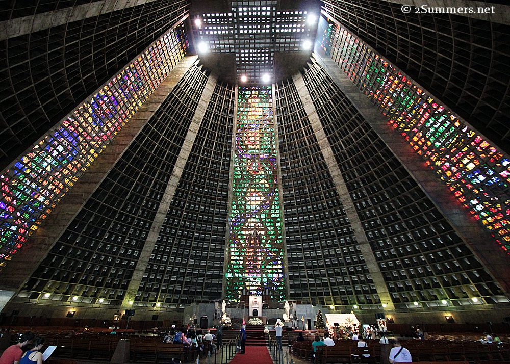 Moment 8 - Metropolitan Cathedral
