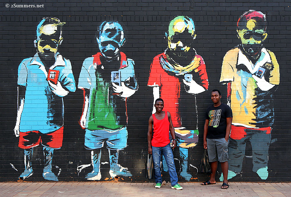 Nelson-Makamo-and-guys