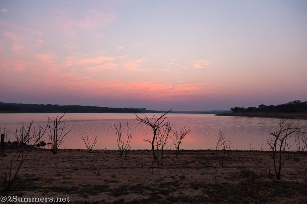Pre-sunrise on the Albasini Dam