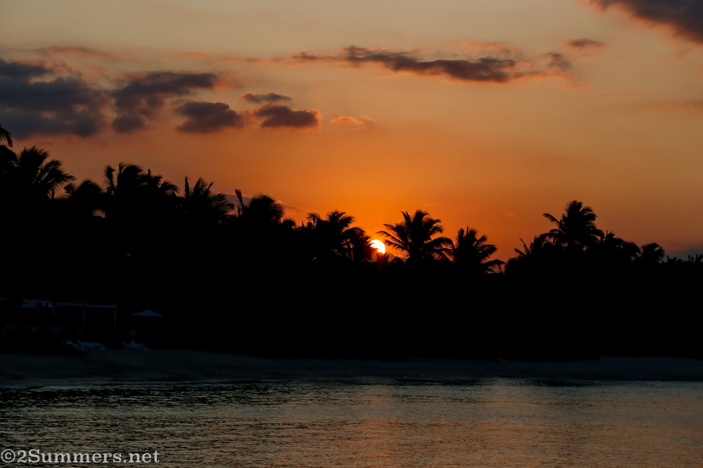 Mauritius sunset behind the trees