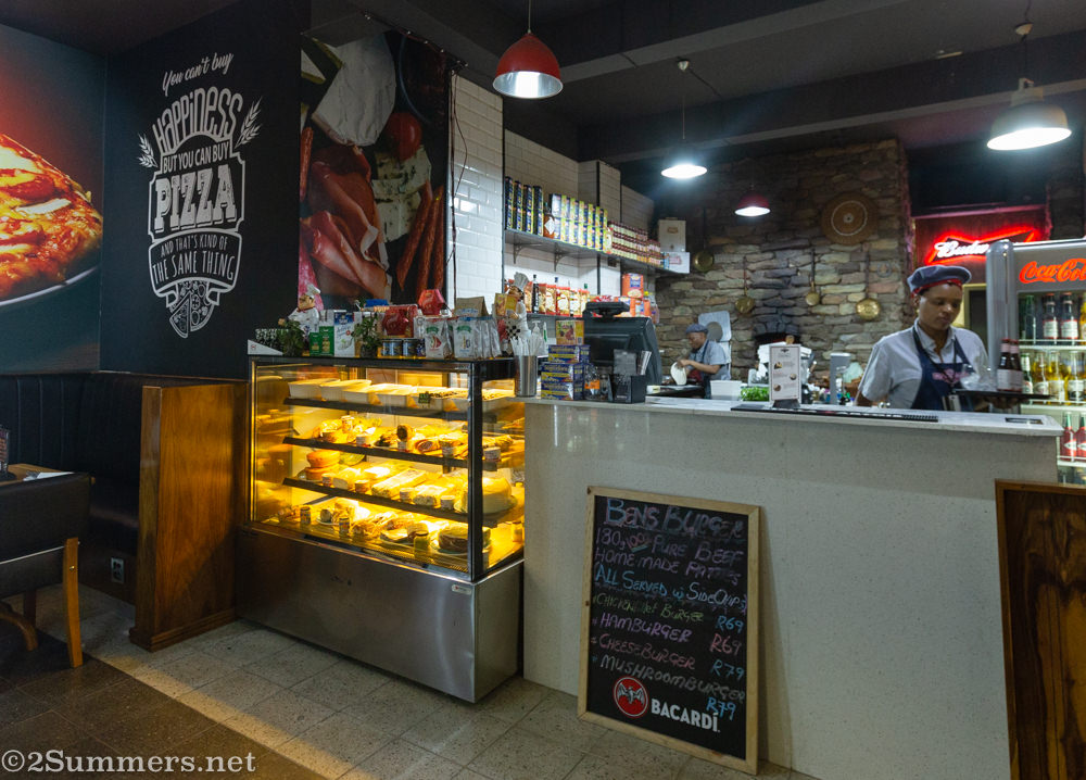 Ben’s Pizza counter