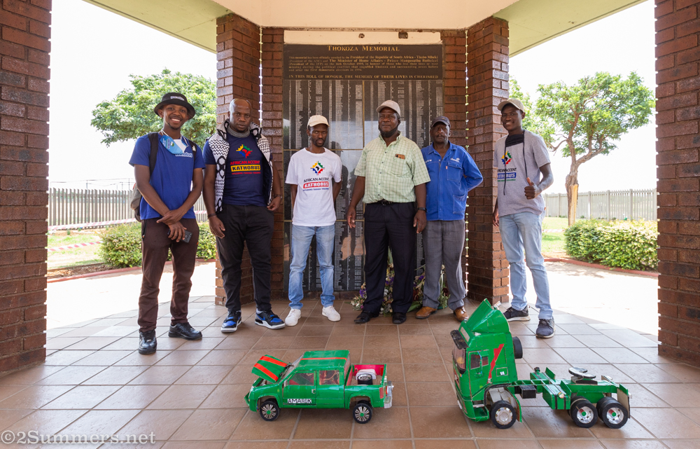People from Katlehong and Thokoza at the Thokoza memorial