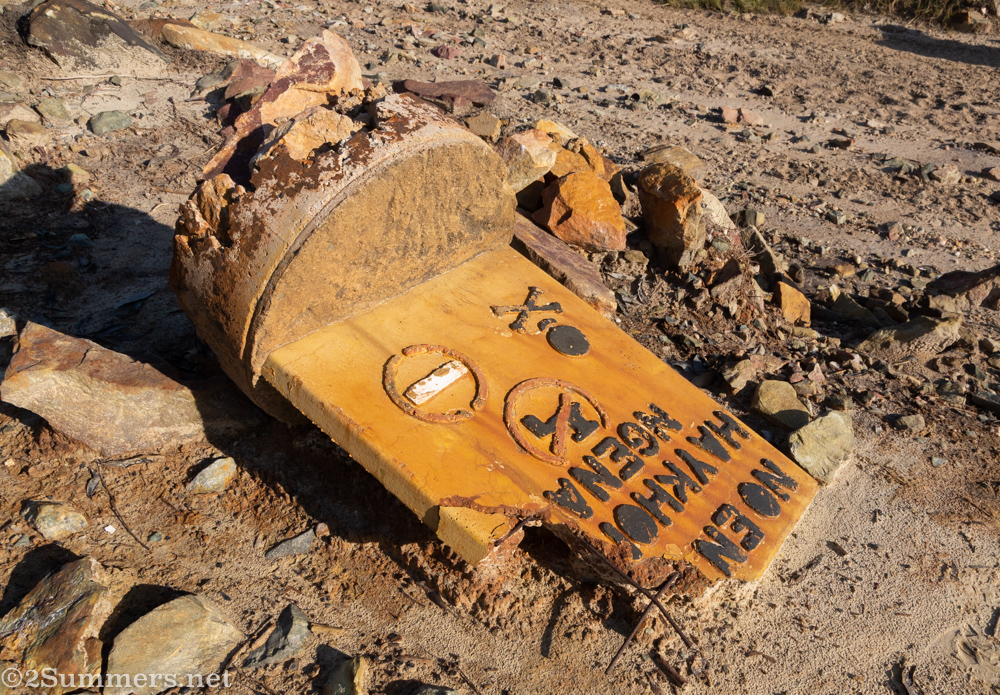 Don’t drink the water sign