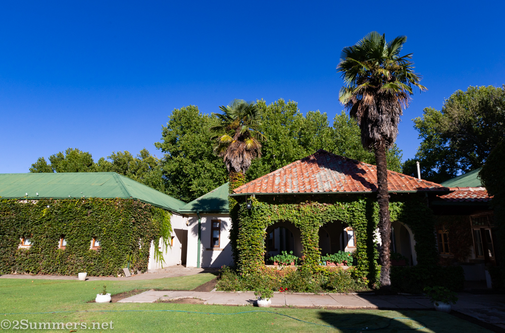 Courtyard at the Lord Fraser