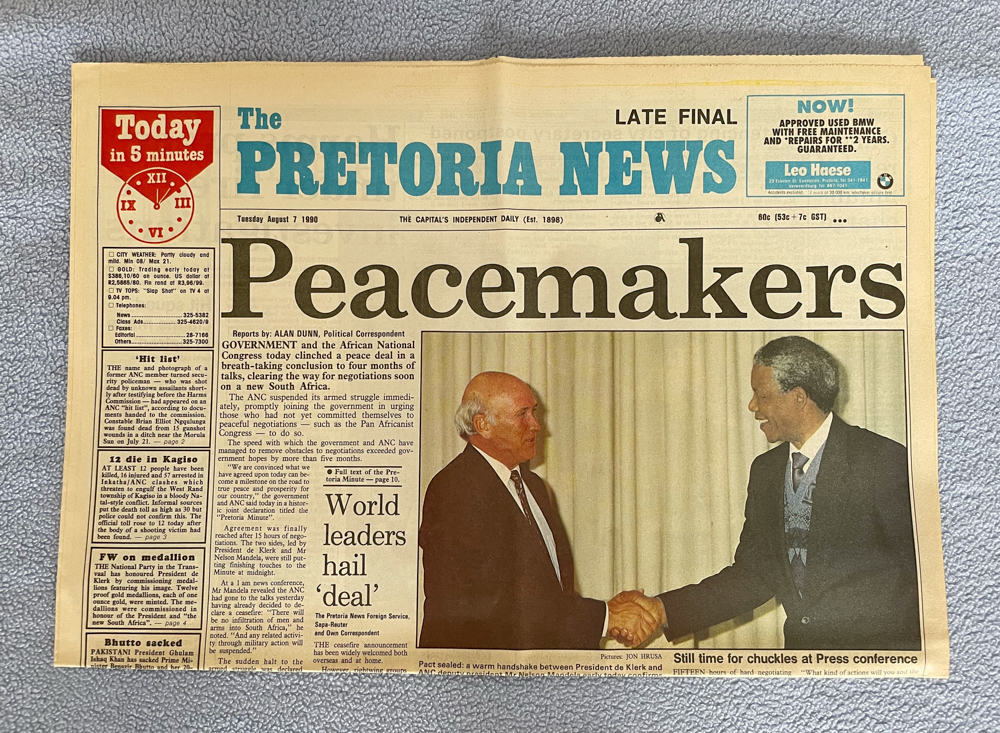 News paper clipping from Pretoria News – Mandela and De Klerk