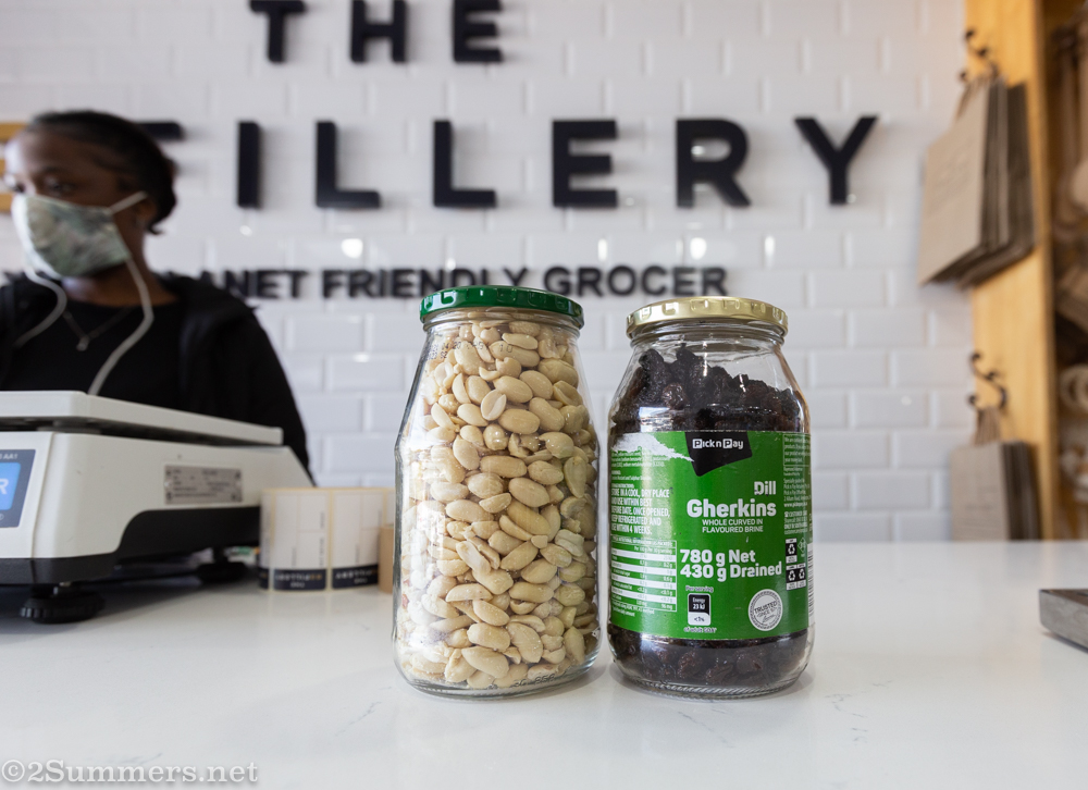 Peanuts and raisins from the Refillery