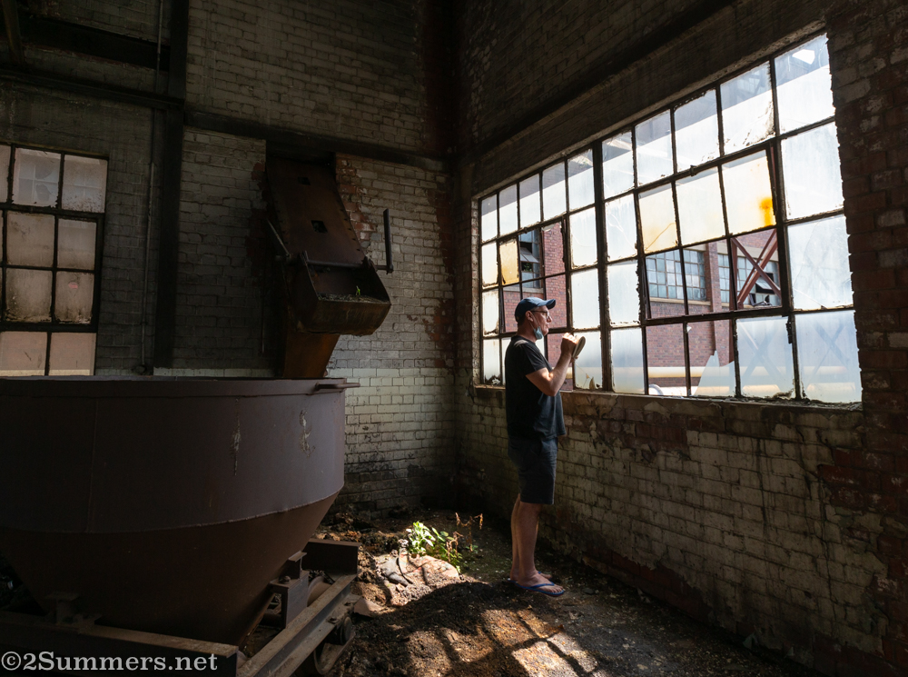 Thorsten sketching in the Gas Works