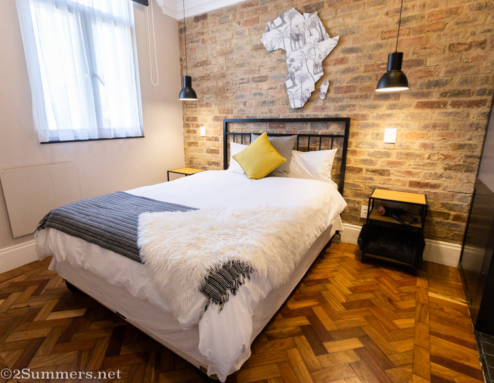 African Penthouse bedroom
