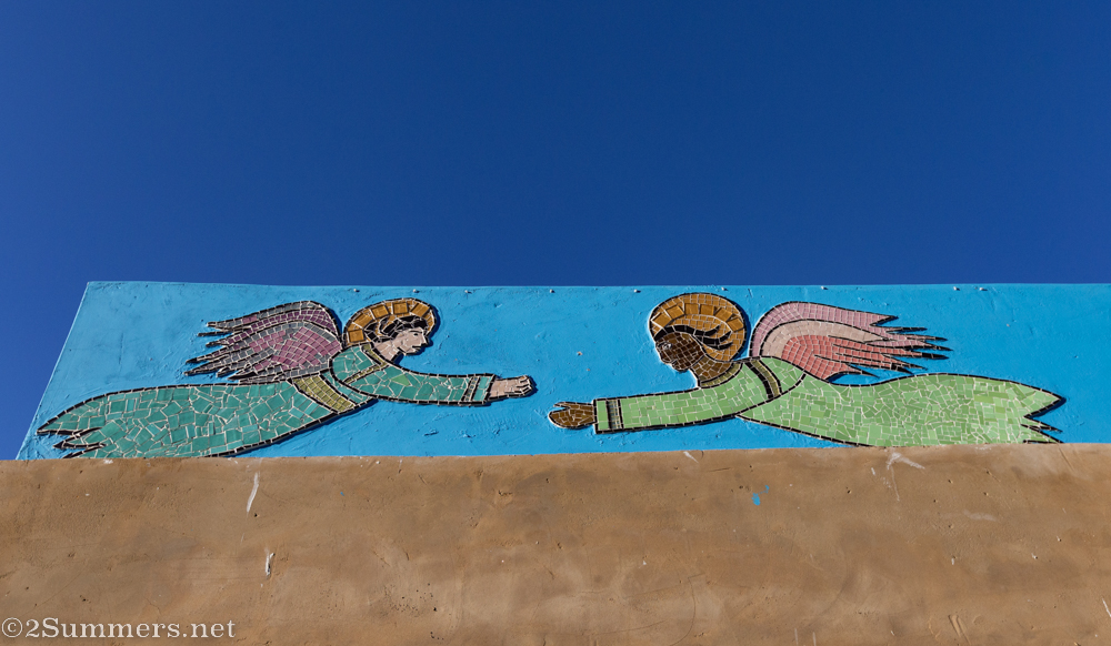 Bronwen Findlay mosaic in Brixton